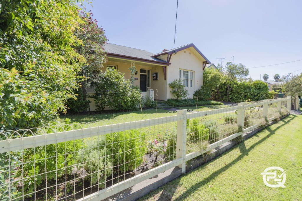 25 Elwin Street, Narrandera NSW 2700 - photo 17