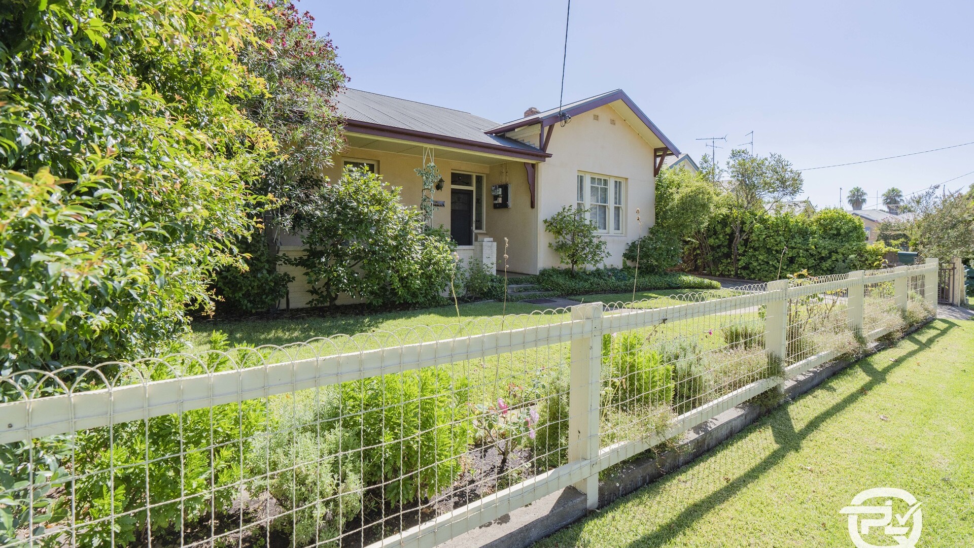 25 Elwin Street, Narrandera NSW 2700 - photo 17