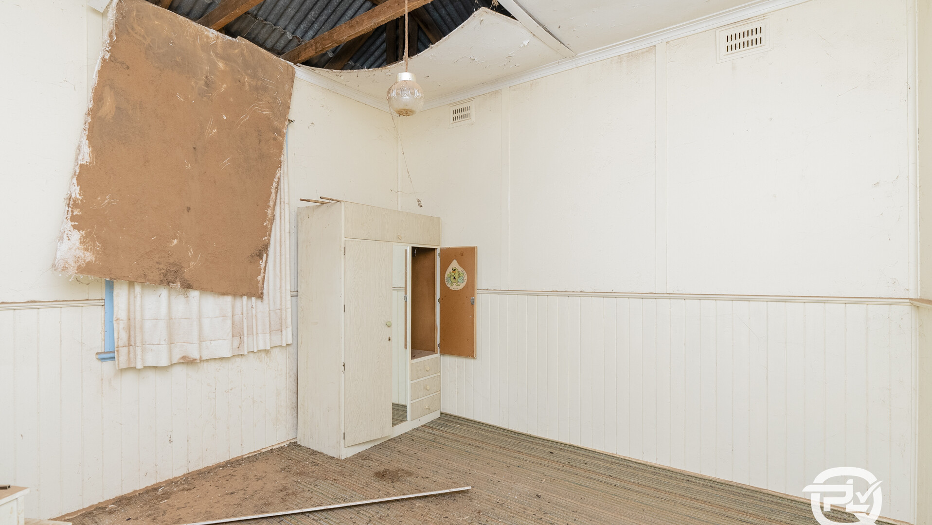 69 Twynam Street, Narrandera NSW 2700 - photo 4