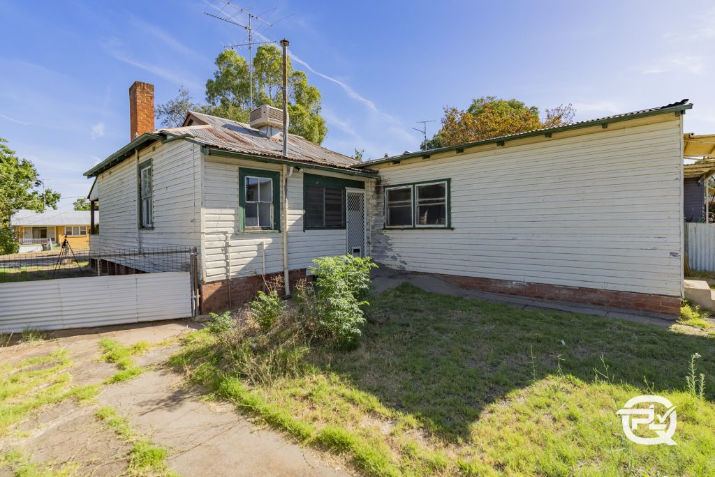 69 Twynam Street, Narrandera NSW 2700 - photo 9