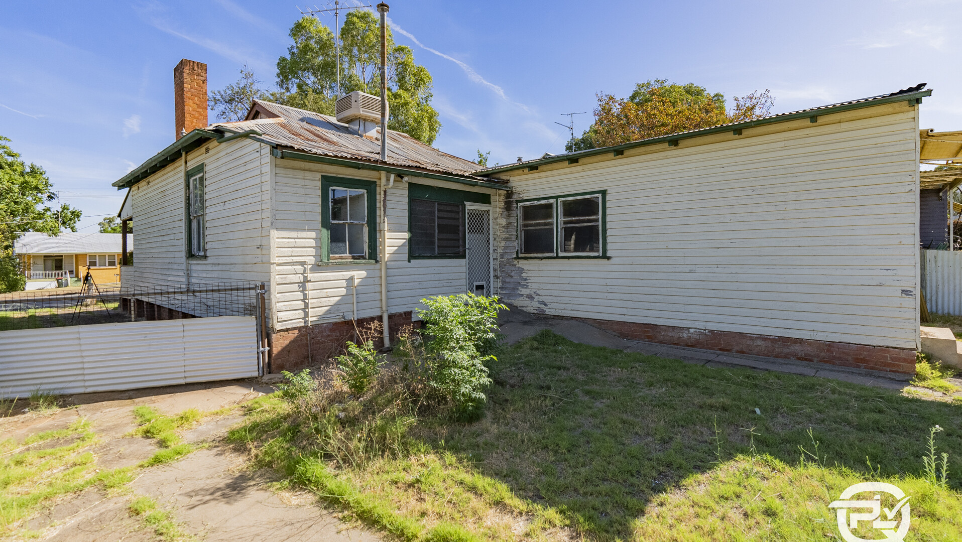 69 Twynam Street, Narrandera NSW 2700 - photo 9
