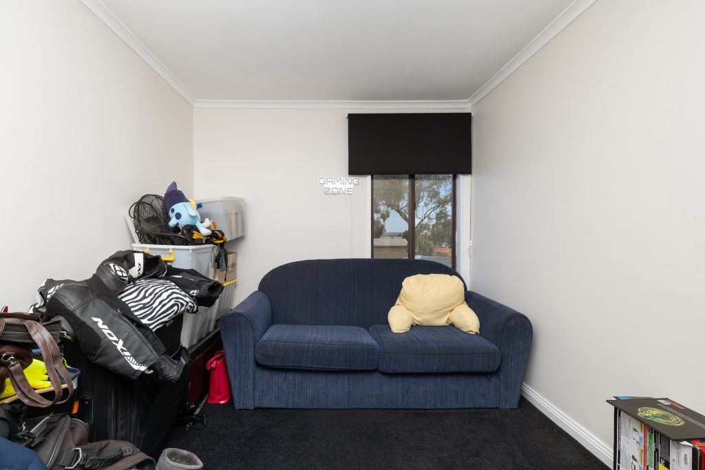 18 Watermain Street, Narrandera NSW 2700 - photo 8
