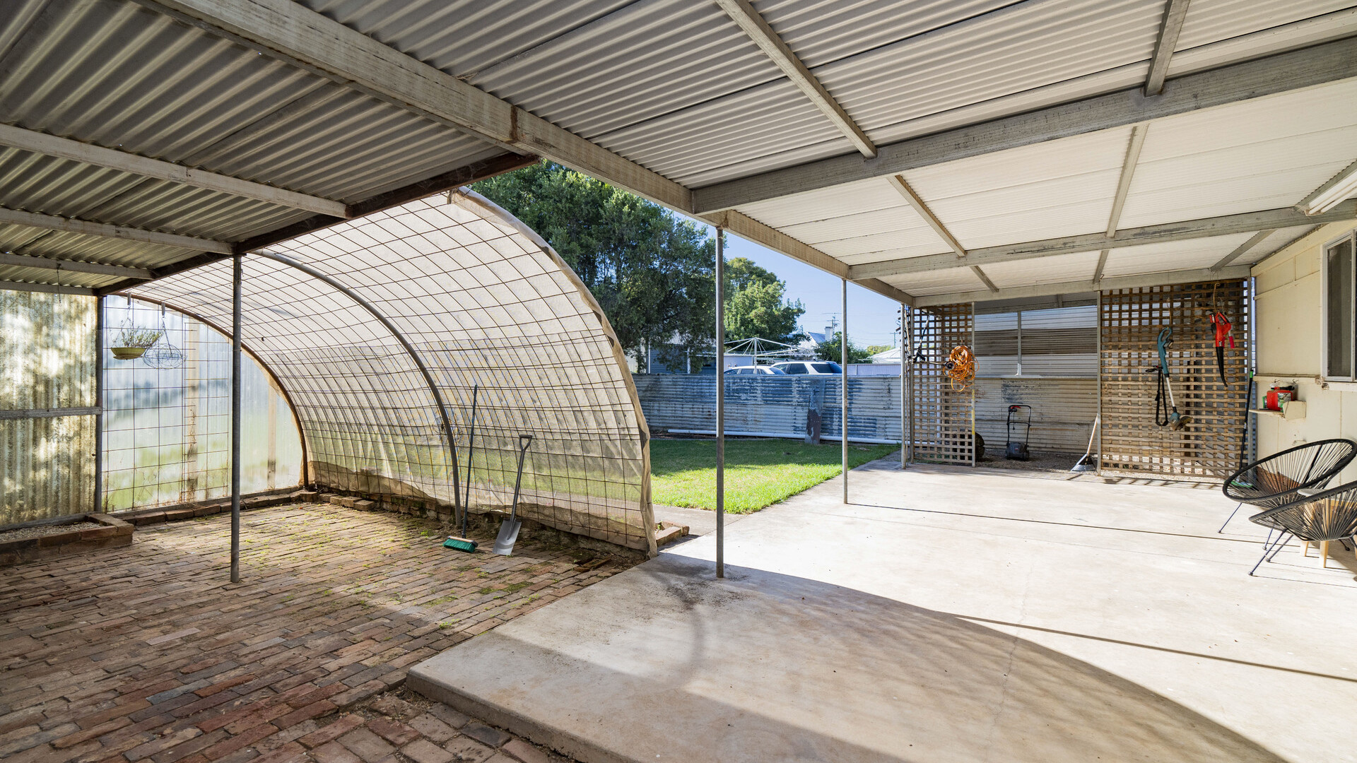 95 Hoskins Street, Temora NSW 2666 - photo 14