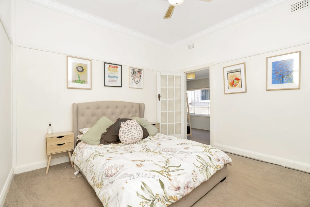 95 Hoskins Street, Temora NSW 2666 - photo 7