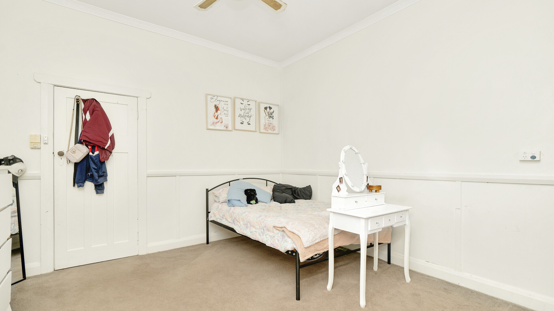 95 Hoskins Street, Temora NSW 2666 - photo 9