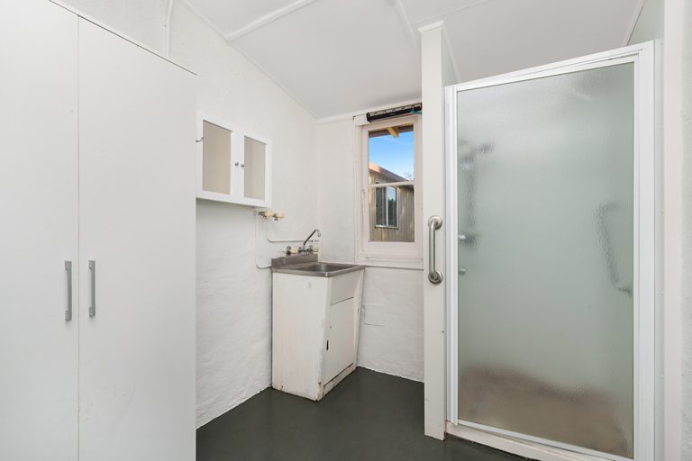 117 Polaris Street, Temora NSW 2666 - photo 12