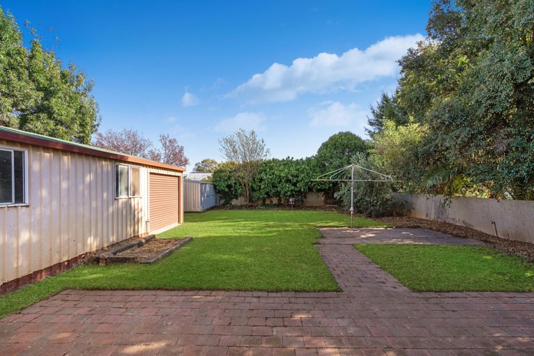 117 Polaris Street, Temora NSW 2666 - photo 14