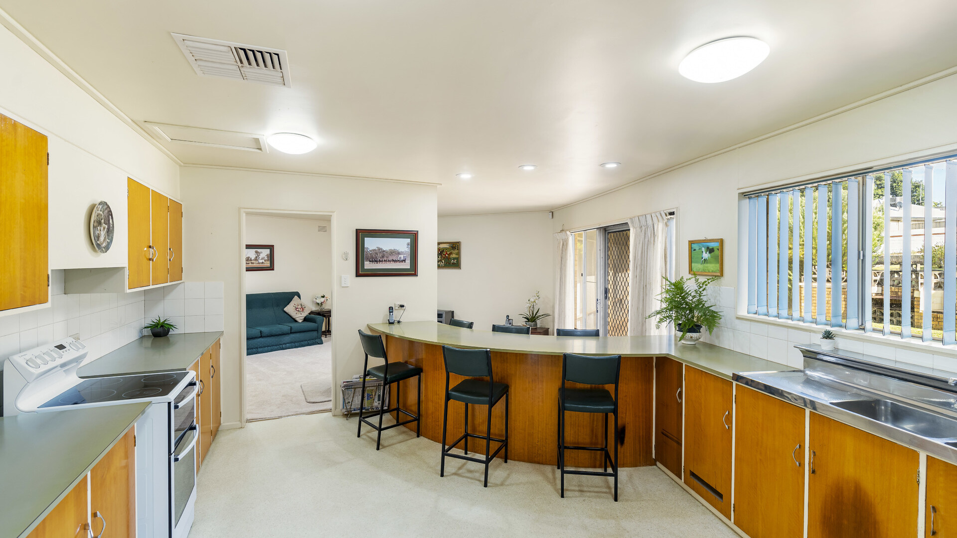 1-3 Flood Street, Narrandera NSW 2700 - photo 8