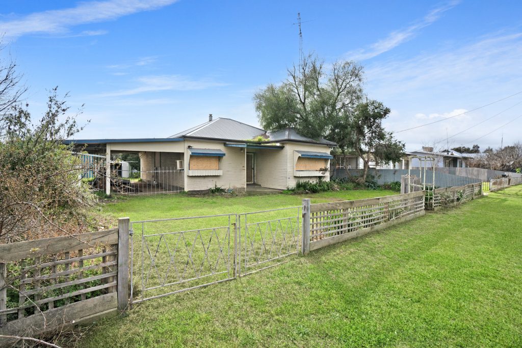 71 Brookong Street, Lockhart NSW 2656 - McGrath Riverina