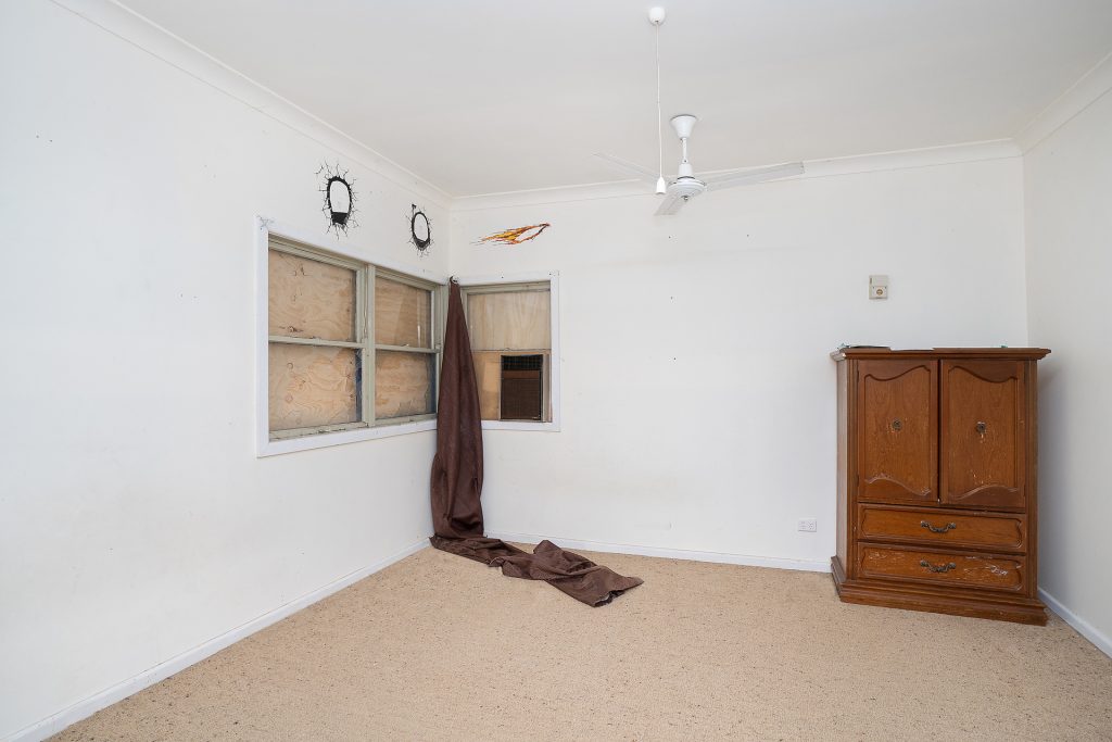 71 Brookong Street, Lockhart NSW 2656 - photo 6