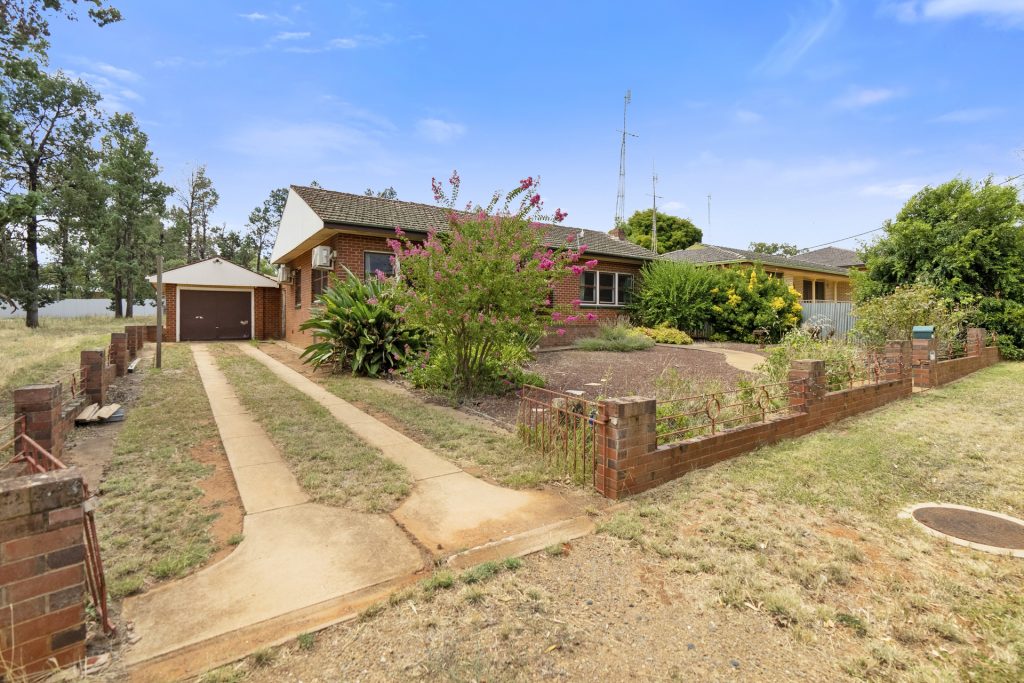 56 Warri Street, Ardlethan NSW 2665 - photo 13