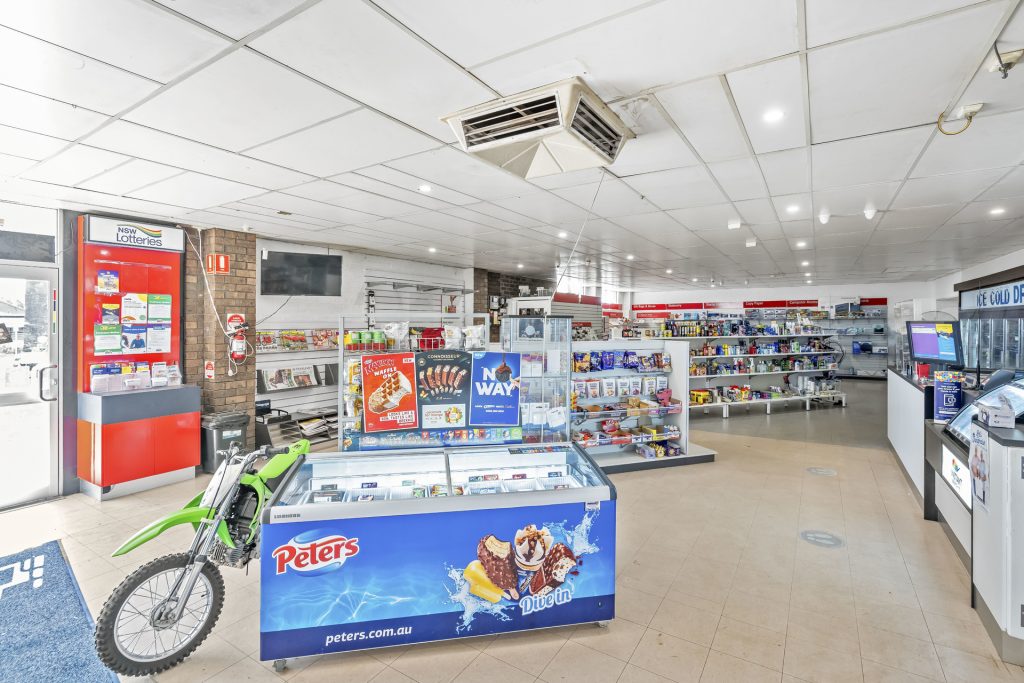 18 Main Avenue, Yanco NSW 2703 - photo 4