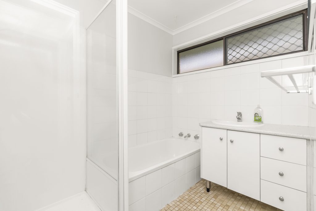 6/15 Dalgetty Street, Narrandera NSW 2700 - photo 11