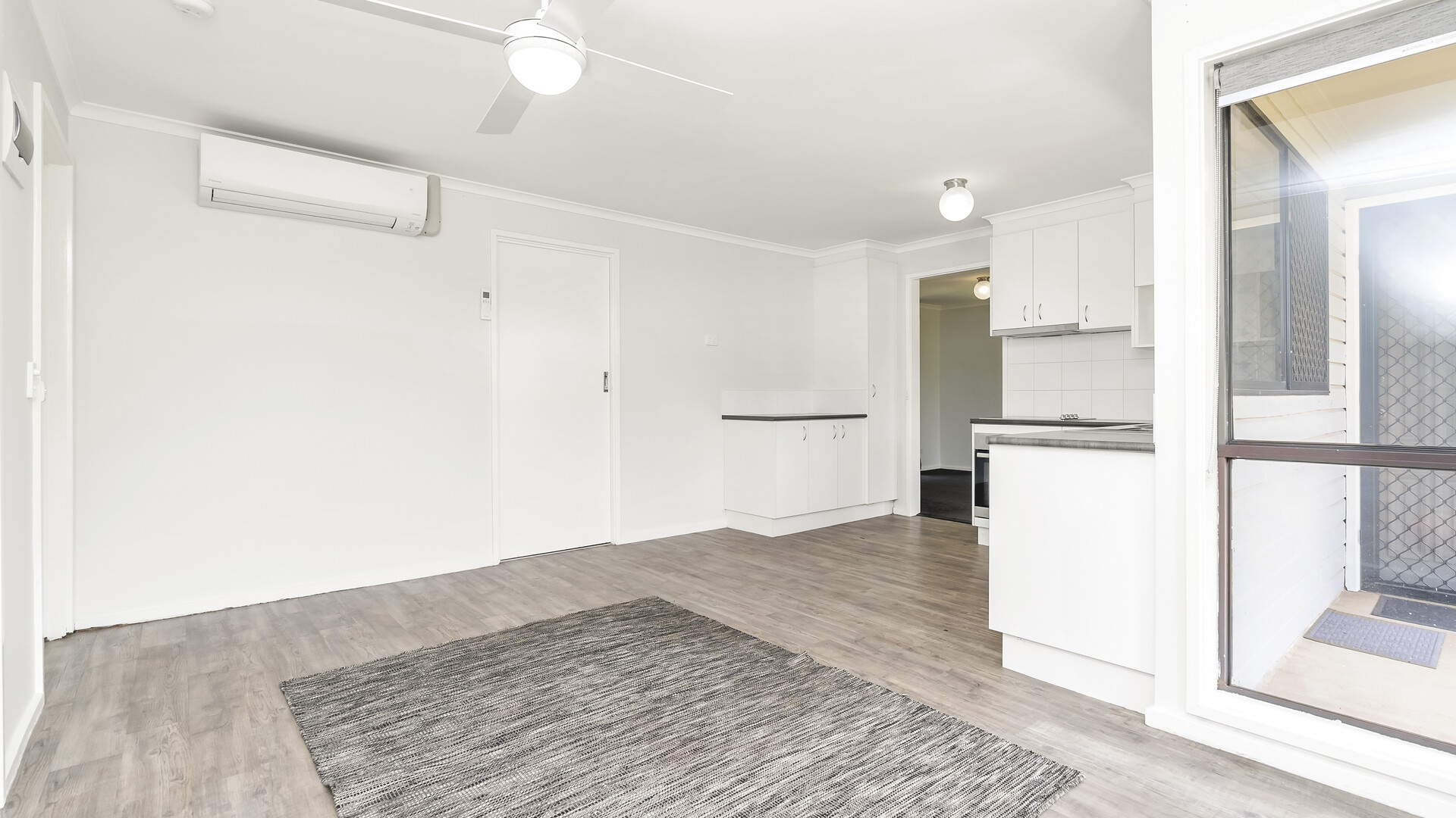 6/15 Dalgetty Street, Narrandera NSW 2700 - photo 4