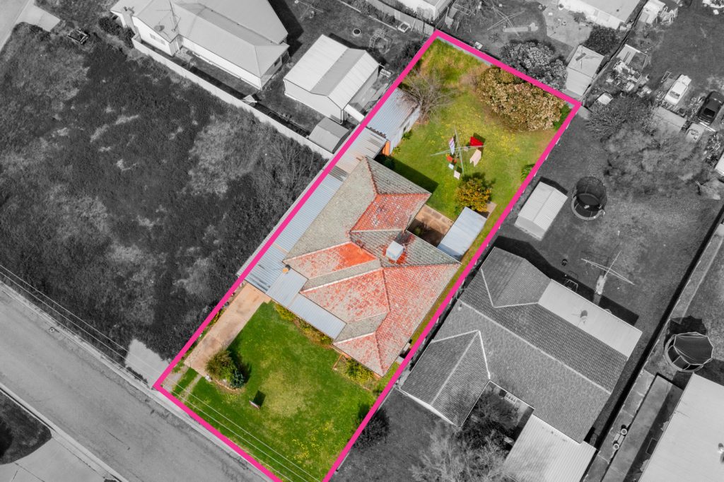 25 Russet Street, Leeton NSW 2705 - photo 13