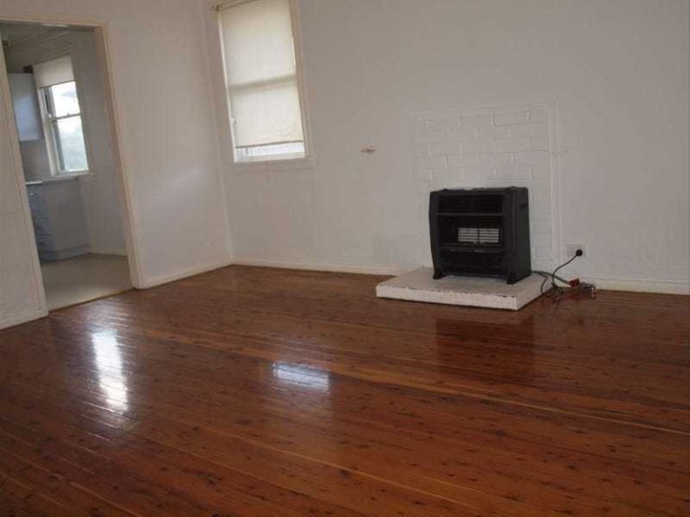 58 Frederica Street, Narrandera NSW 2700 - photo 2