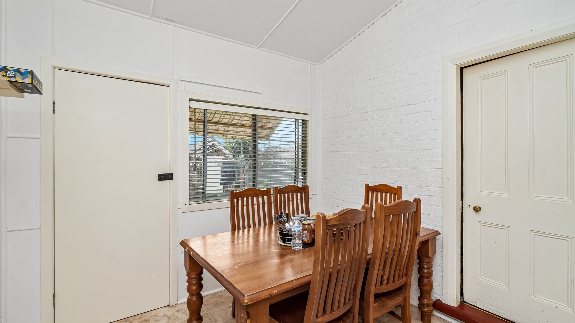 91 Loftus Street, Temora NSW 2666 - photo 12