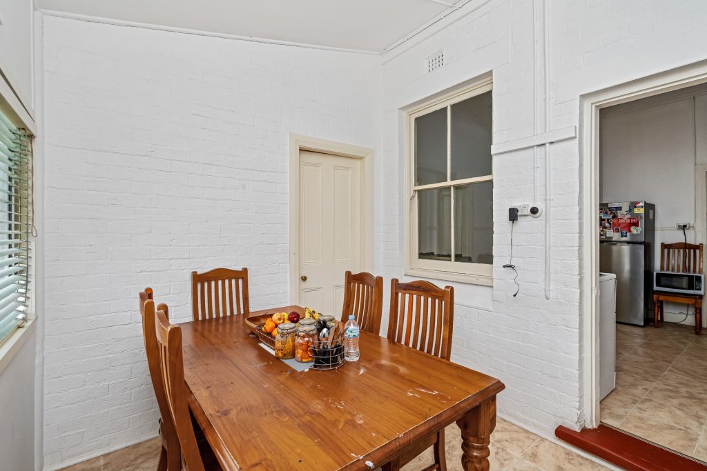 91 Loftus Street, Temora NSW 2666 - photo 13