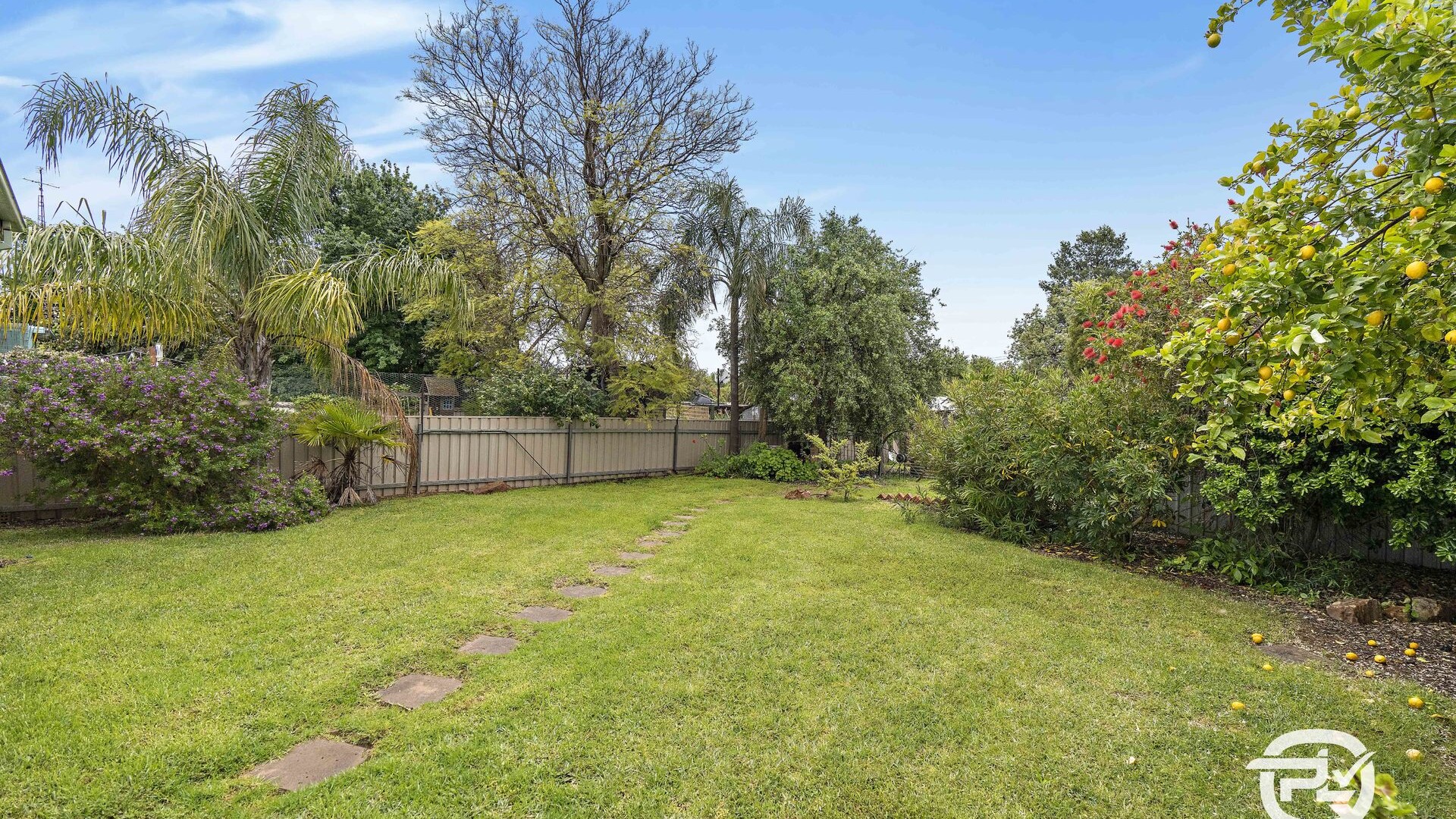 21 Melbourne Street, Narrandera NSW 2700 - photo 13