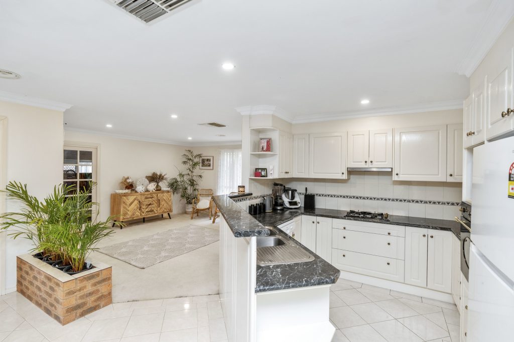 33-35 Boundary Road, Narrandera NSW 2700 - photo 6