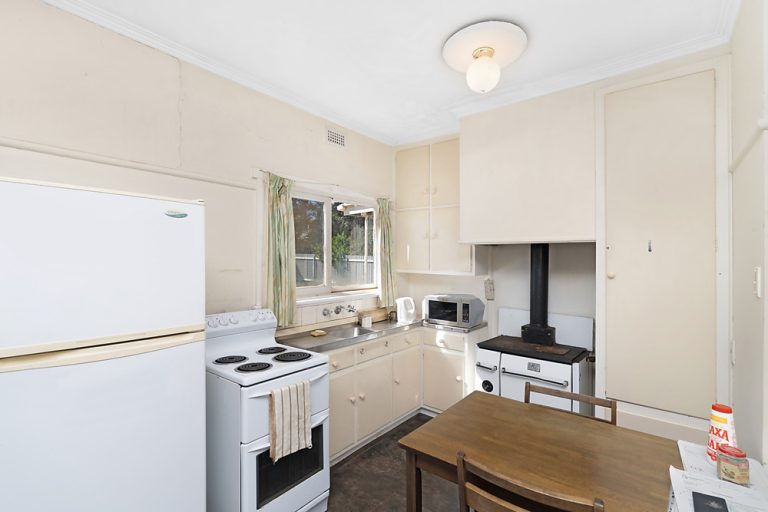 Sold - 20 Park Street - New Property in Ardlethan - Real Estate by Lachlan Pellow