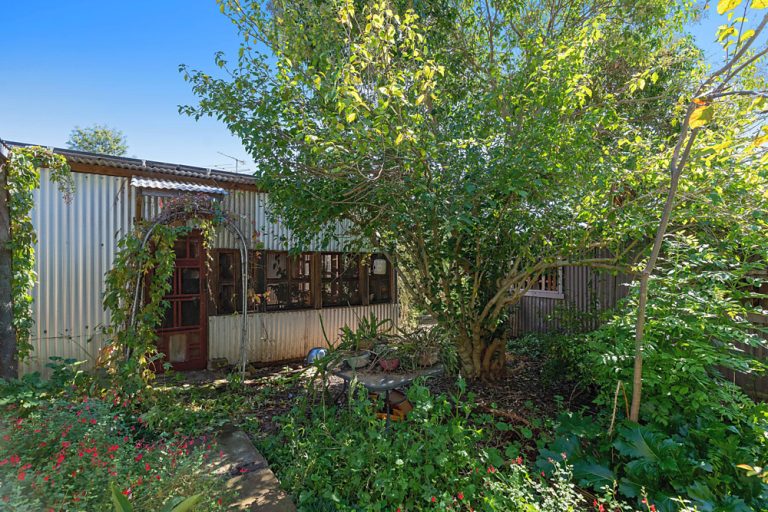 35 Ashton Street, Ariah Park NSW 2665 - photo 17