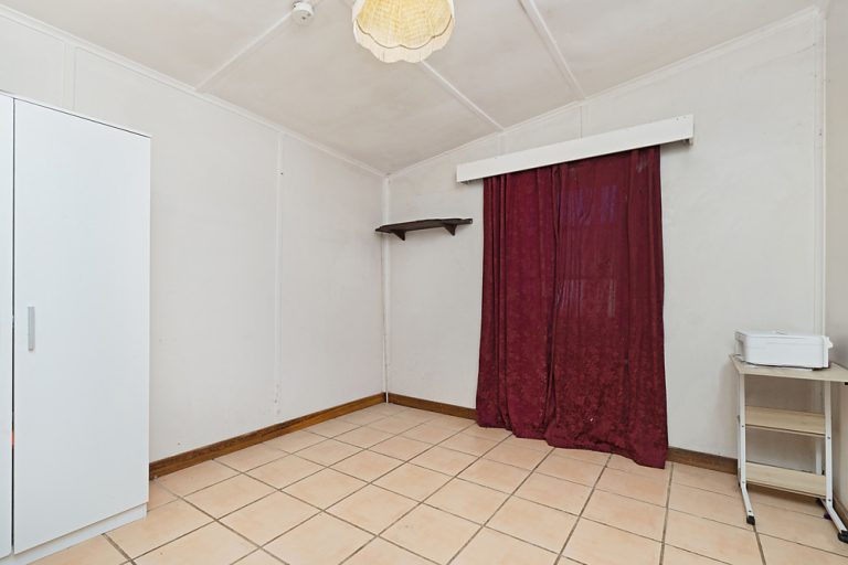 35 Ashton Street, Ariah Park NSW 2665 - photo 8