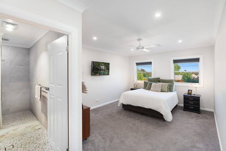 81 Mirrool Street, Coolamon NSW 2701 - photo 5