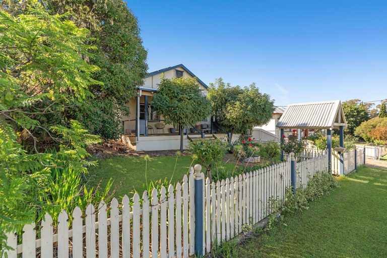 81 Mirrool Street, Coolamon NSW 2701 - photo 7