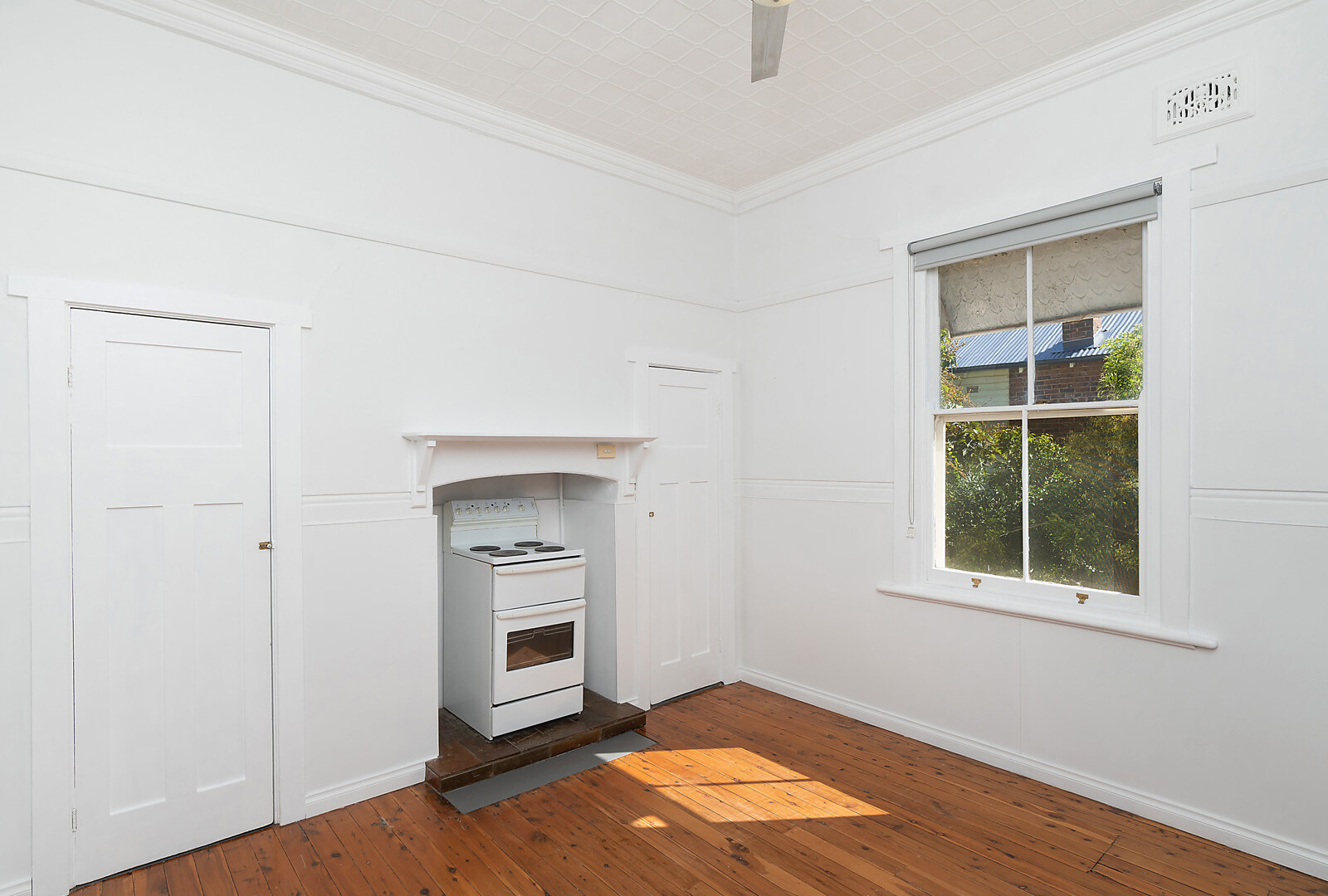 183 De Boos Street, Temora NSW 2666 - photo 11