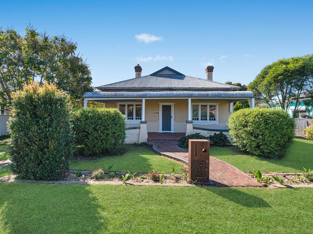 183 De Boos Street, Temora NSW 2666 - McGrath Riverina