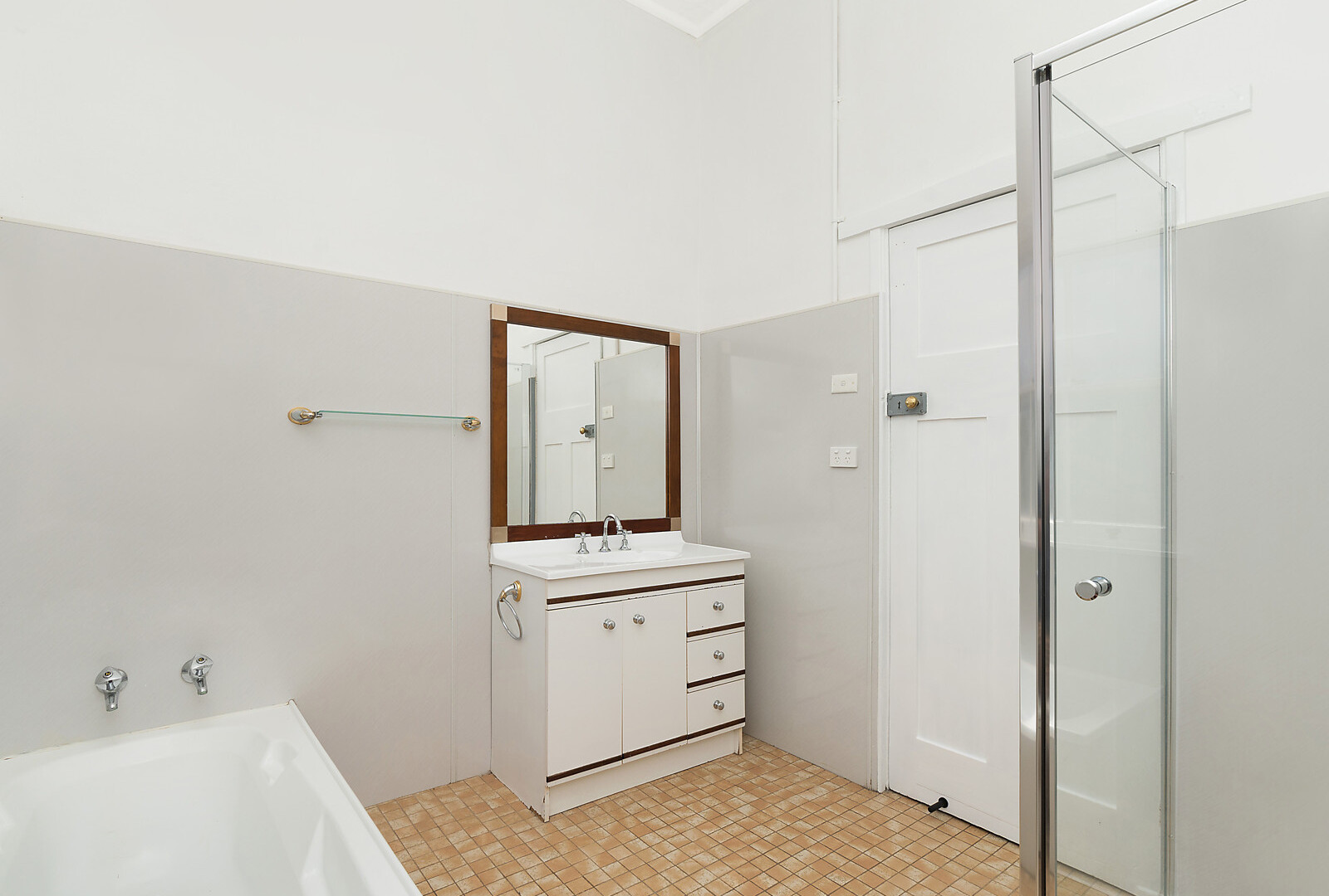 183 De Boos Street, Temora NSW 2666 - photo 14