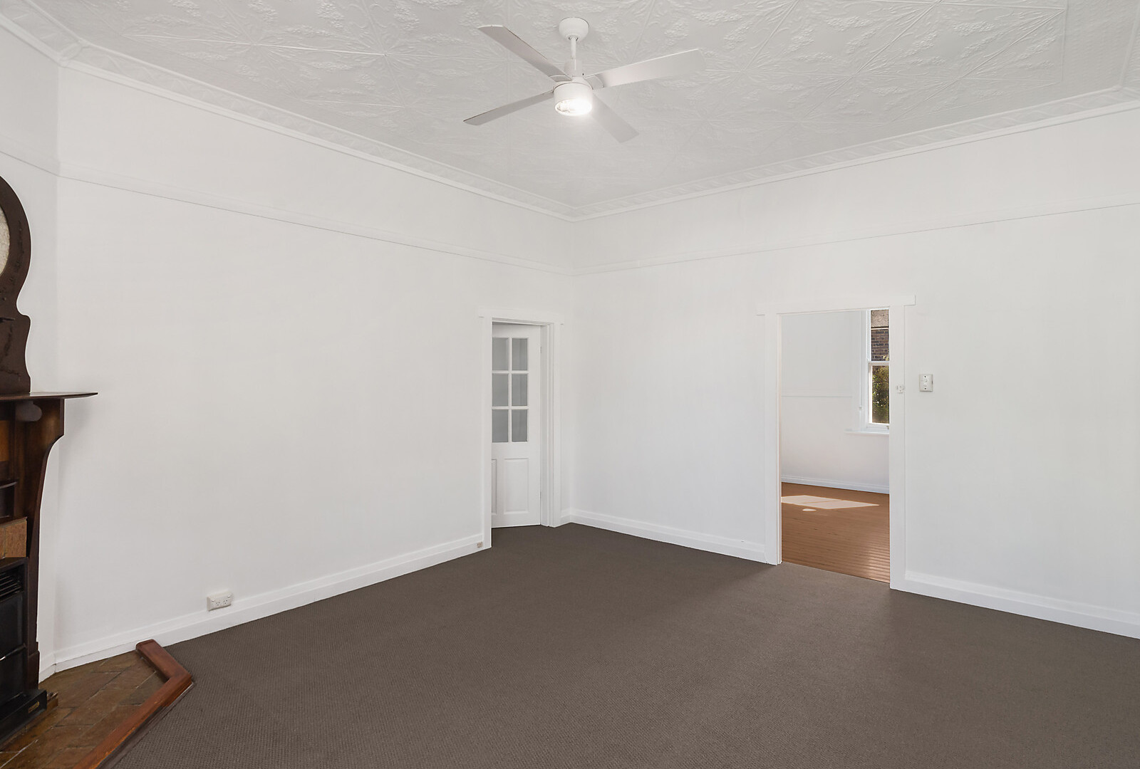 183 De Boos Street, Temora NSW 2666 - photo 7