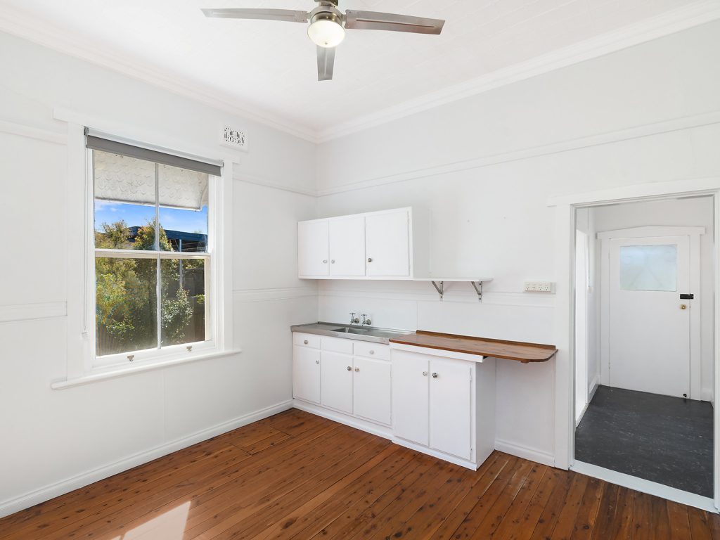 183 De Boos Street, Temora NSW 2666 - photo 10