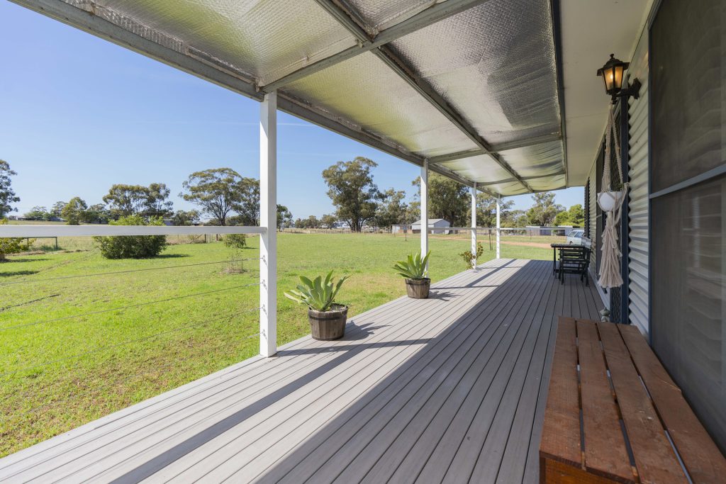 17 North Street, Temora NSW 2666 - photo 6