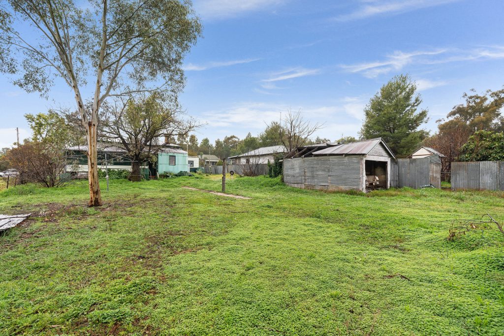 25 Barellan Street, Ardlethan NSW 2665 - photo 8