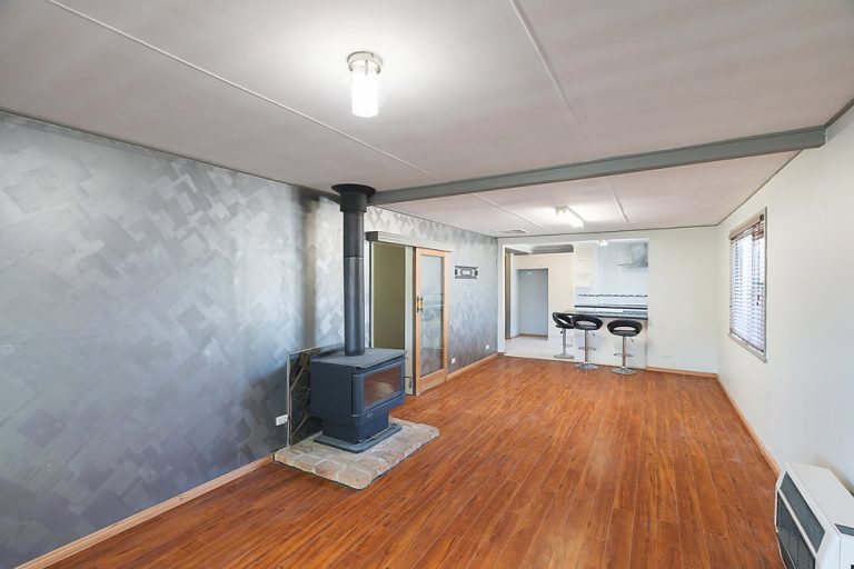 39 Arthur Street, Narrandera NSW 2700 - photo 7