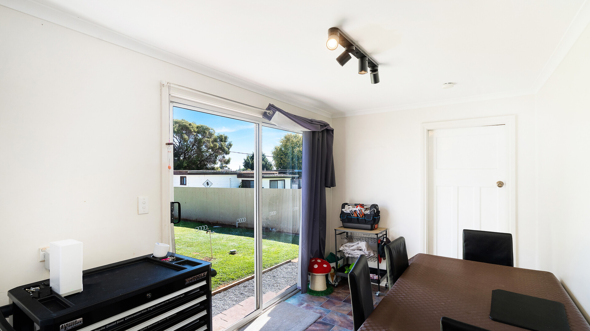 13 Yarran Street, Leeton NSW 2705 - photo 11