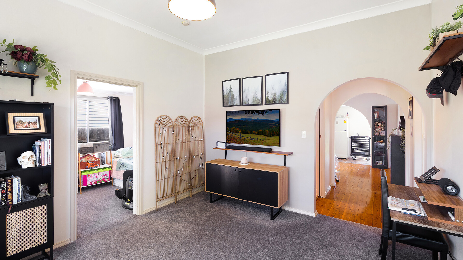 13 Yarran Street, Leeton NSW 2705 - photo 3