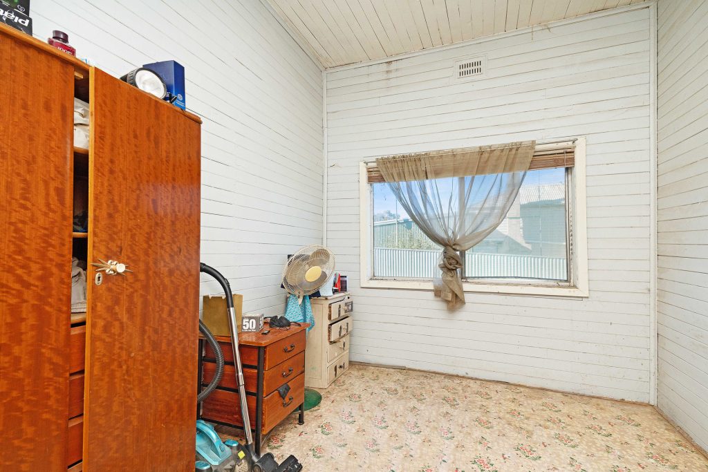 49 Roslyn Street, Narrandera NSW 2700 - photo 7