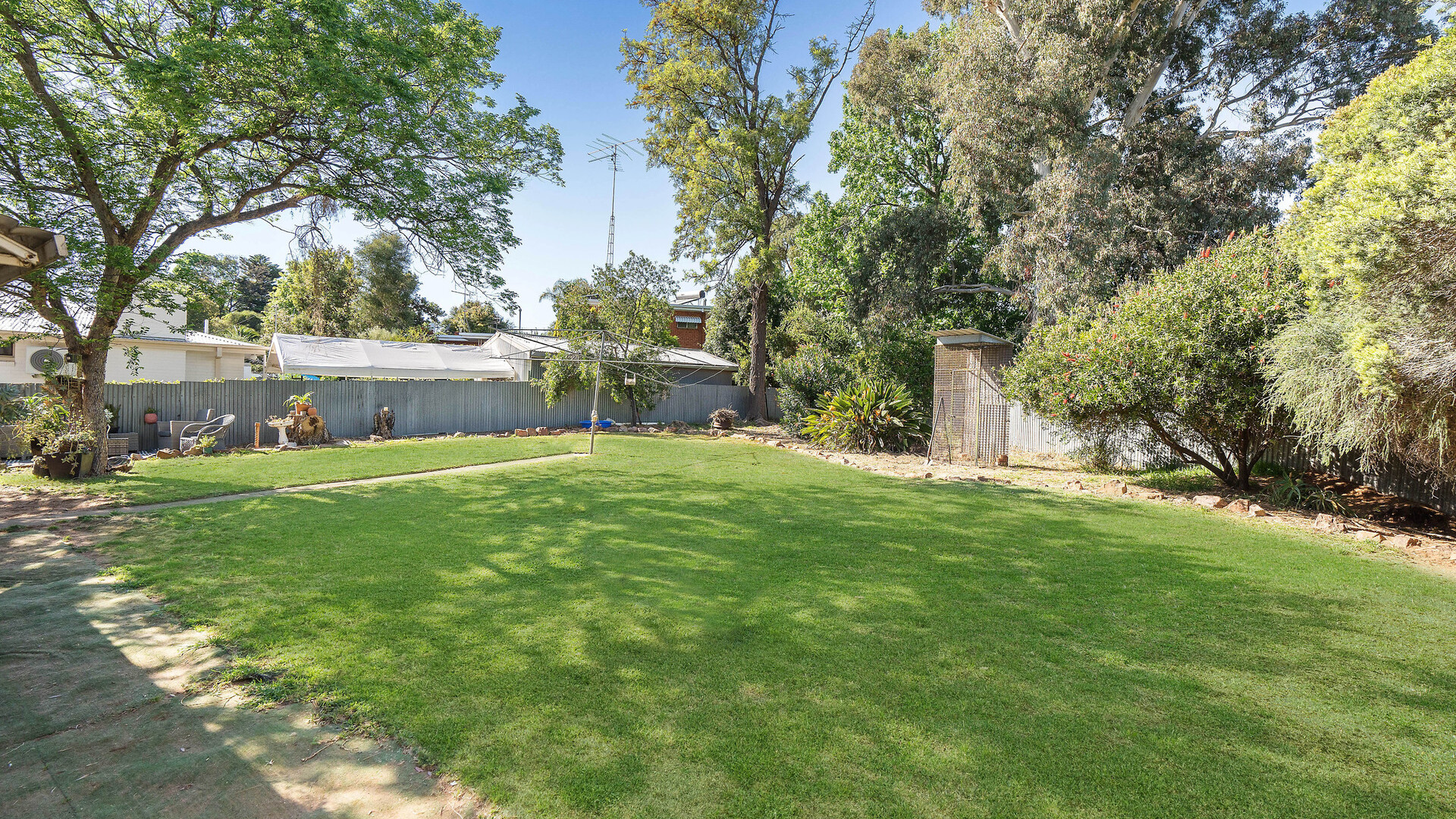 12 Gordon Street, Narrandera NSW 2700 - photo 13