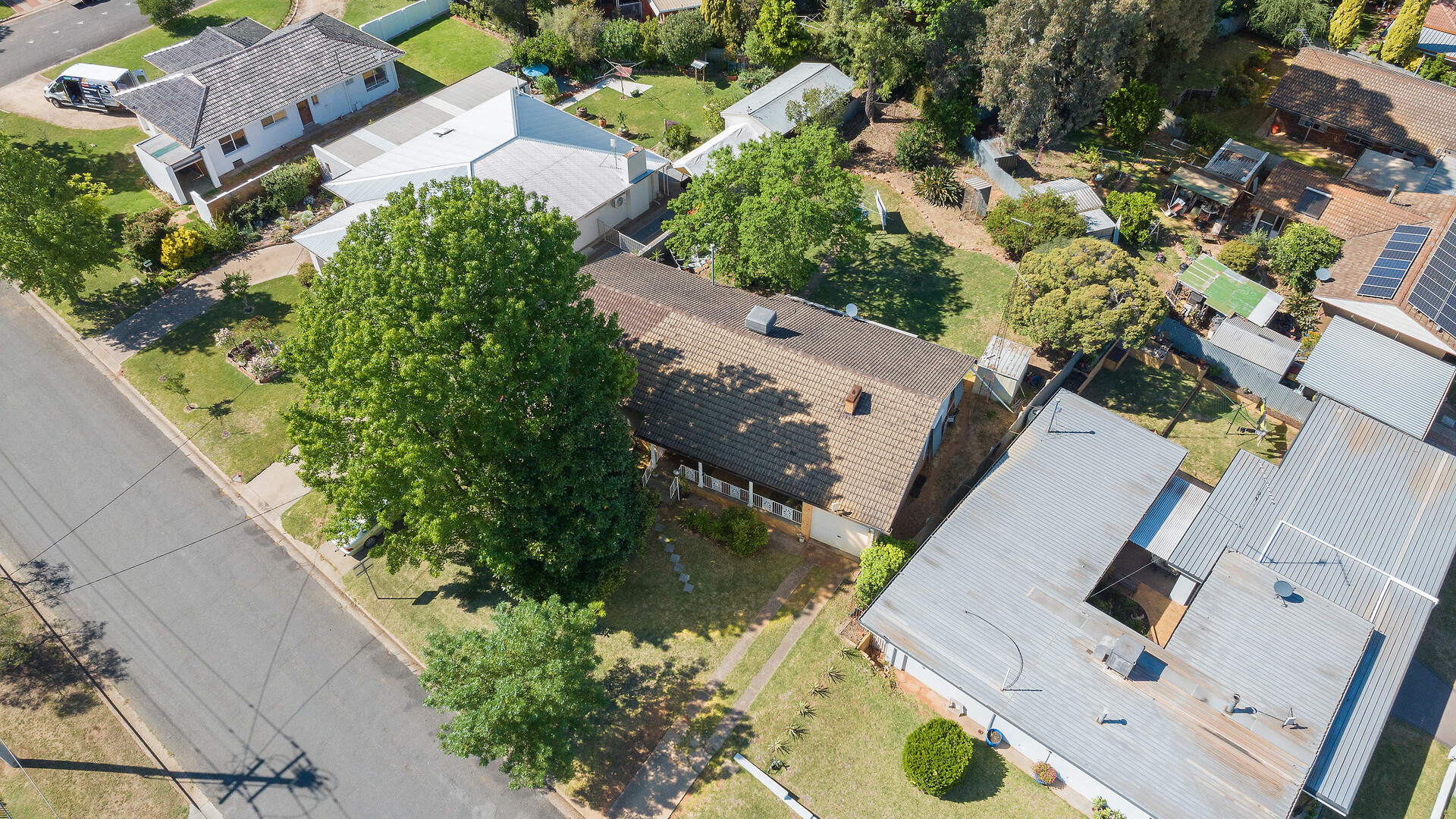 12 Gordon Street, Narrandera NSW 2700 - photo 14