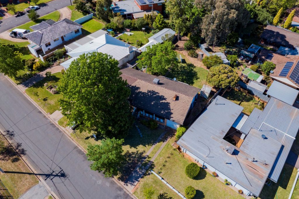 12 Gordon Street, Narrandera NSW 2700 - photo 16