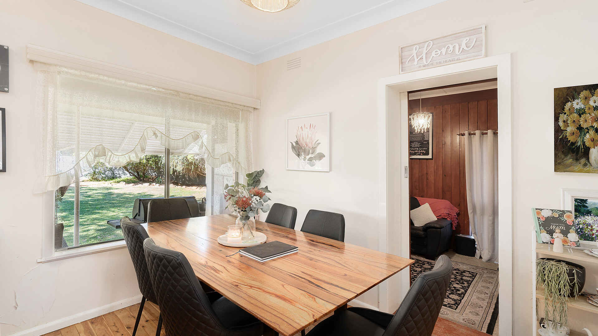 12 Gordon Street, Narrandera NSW 2700 - photo 6