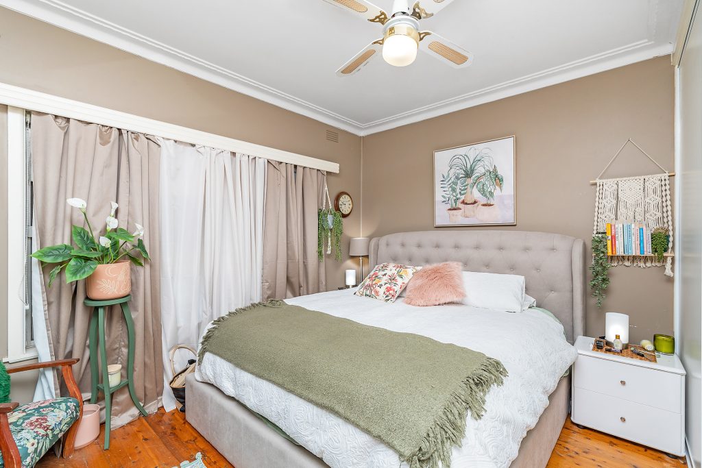 12 Gordon Street, Narrandera NSW 2700 - photo 8