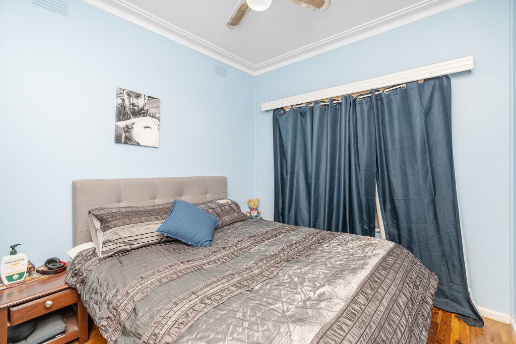 12 Gordon Street, Narrandera NSW 2700 - photo 10