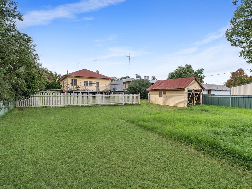 56 Twynam Street, Narrandera NSW 2700 - photo 13