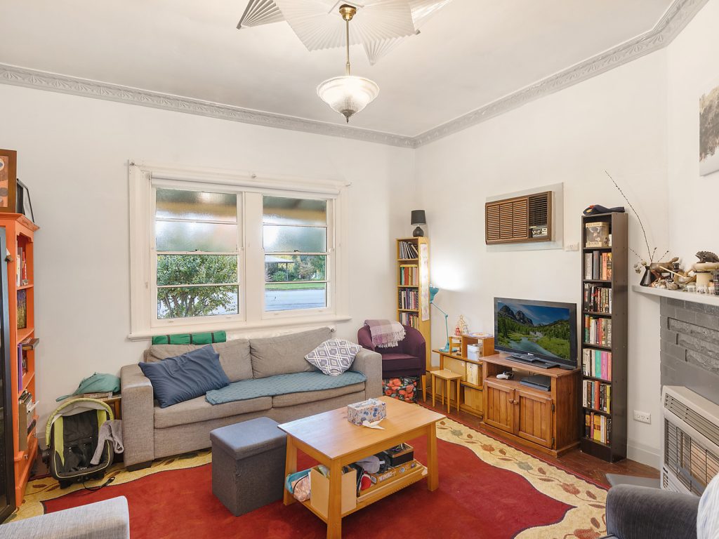 56 Twynam Street, Narrandera NSW 2700 - photo 9