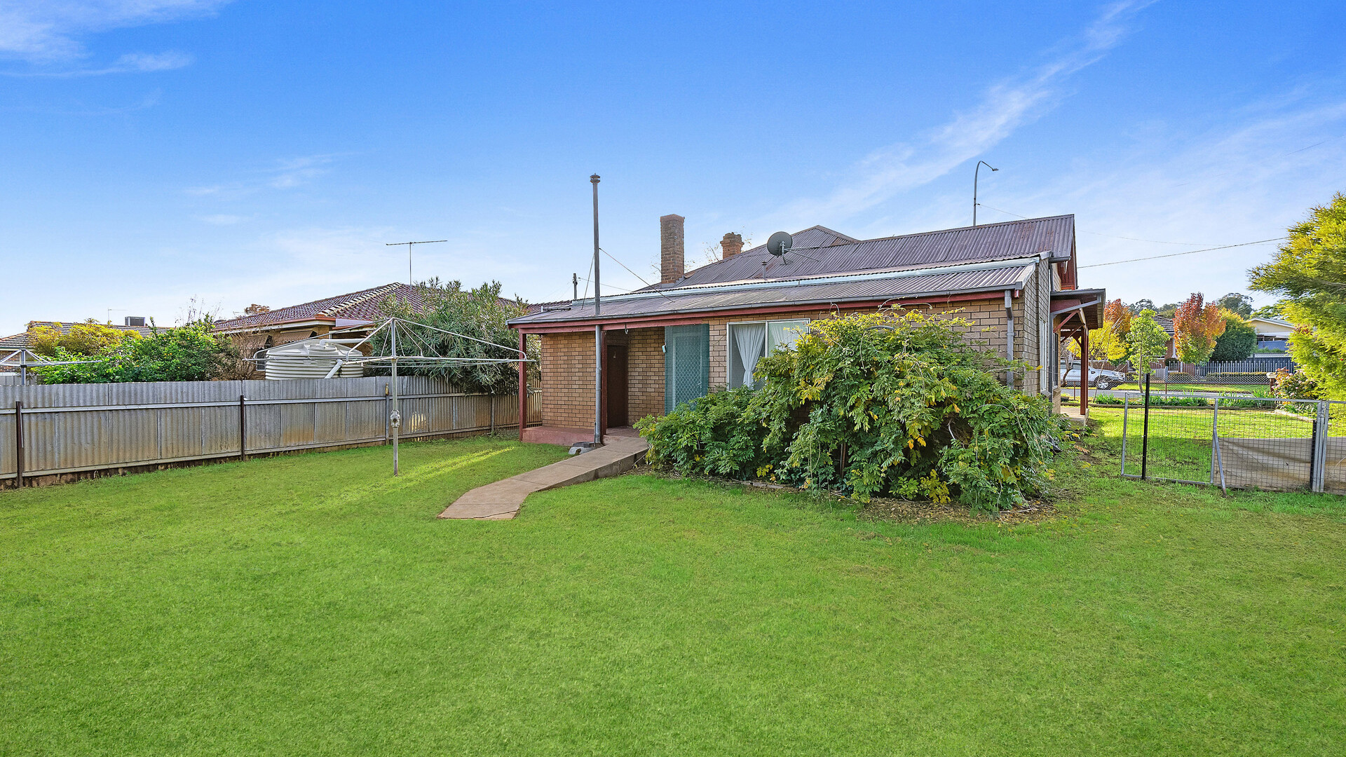 154 Gardner Street, Temora NSW 2666 - photo 9