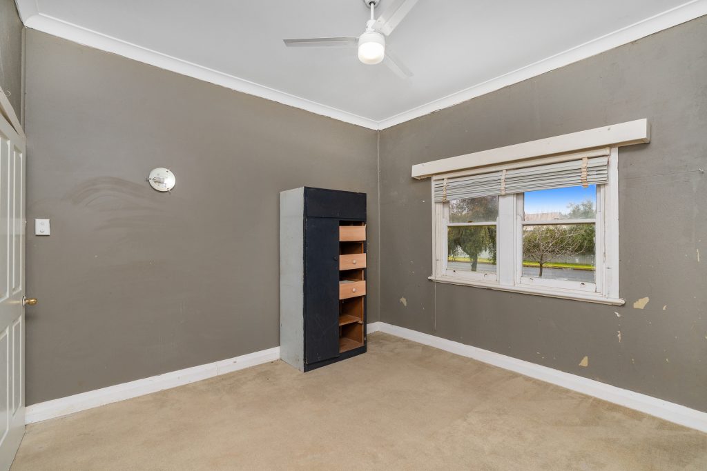 173 Gardner Street, Temora NSW 2666 - photo 6
